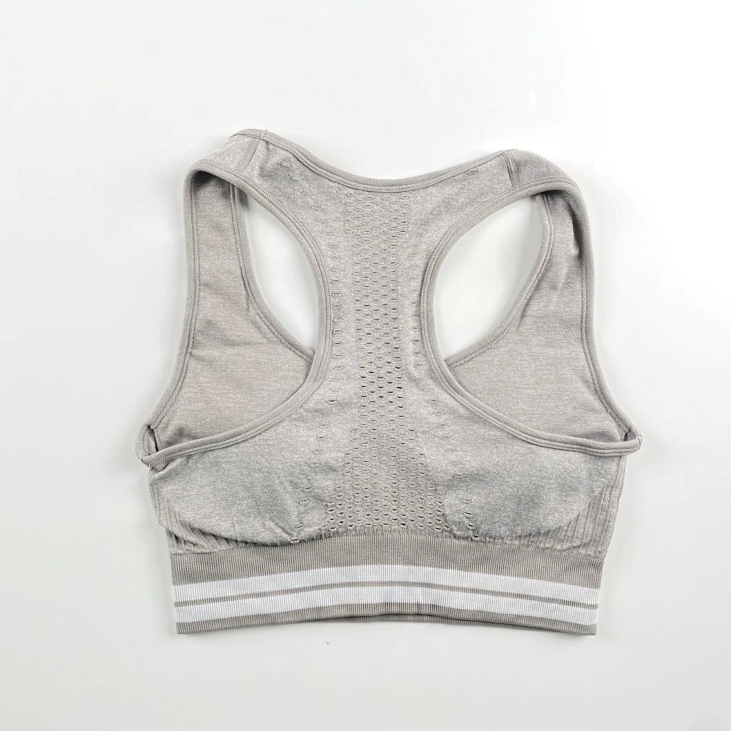 Shop Seamless knitted quick-drying sports yoga suit